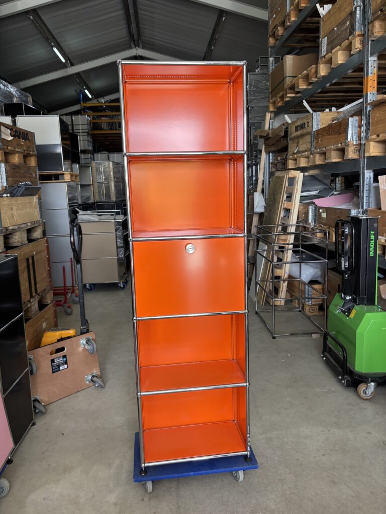 USM Haller Highboard orange