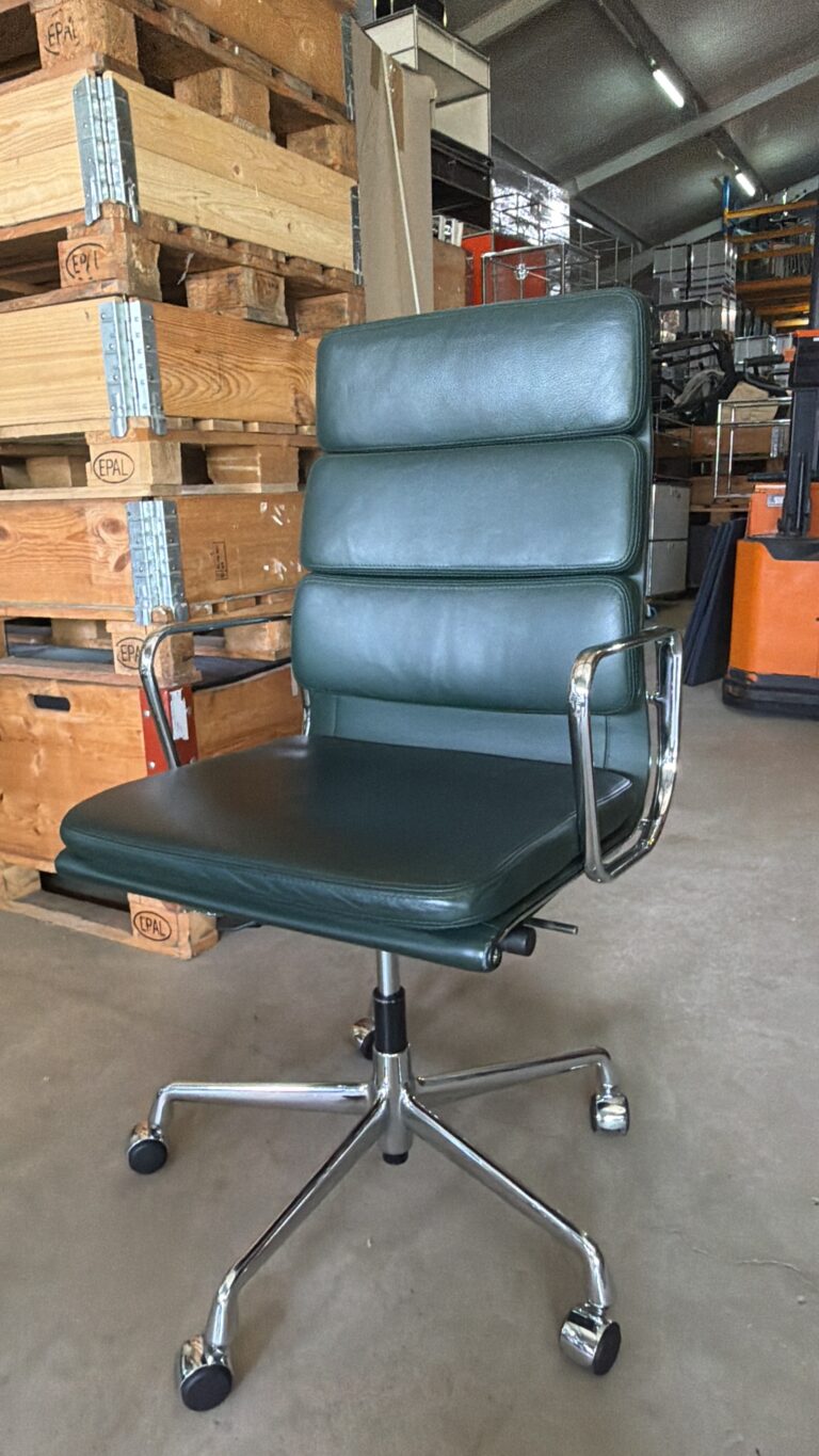 Vitra Alu Chair EA 219 Premium Leder, Jadegrün